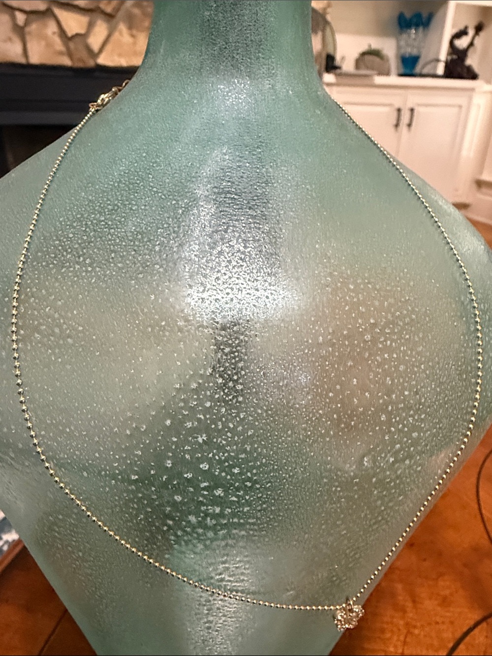 Gold-Plated Butterfly Pendant Necklace from Anthropologie!!🔥🔥🔥 - Picture 11 of 13